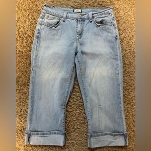 Levi's 515 Capri Light Blue Jeans